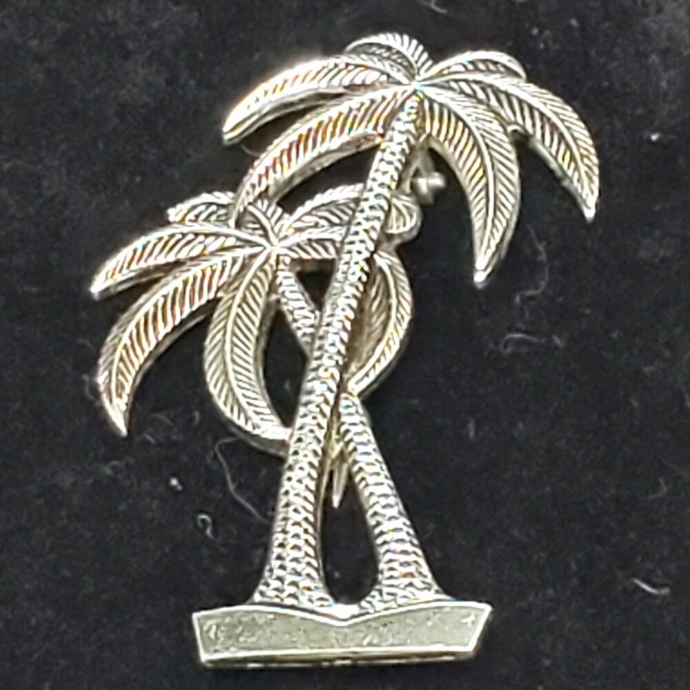 Silver Tone Palm Tree Brooch Pin 1.75" Tropical Coconut Girl